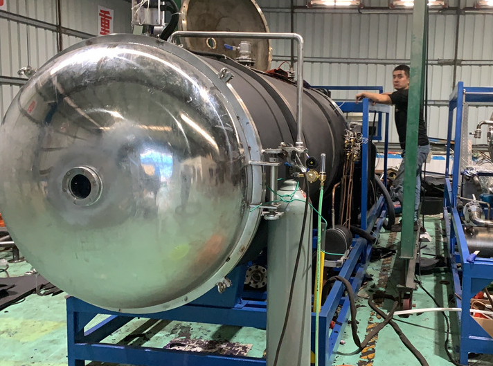 大型真空冷凍干燥機(jī)