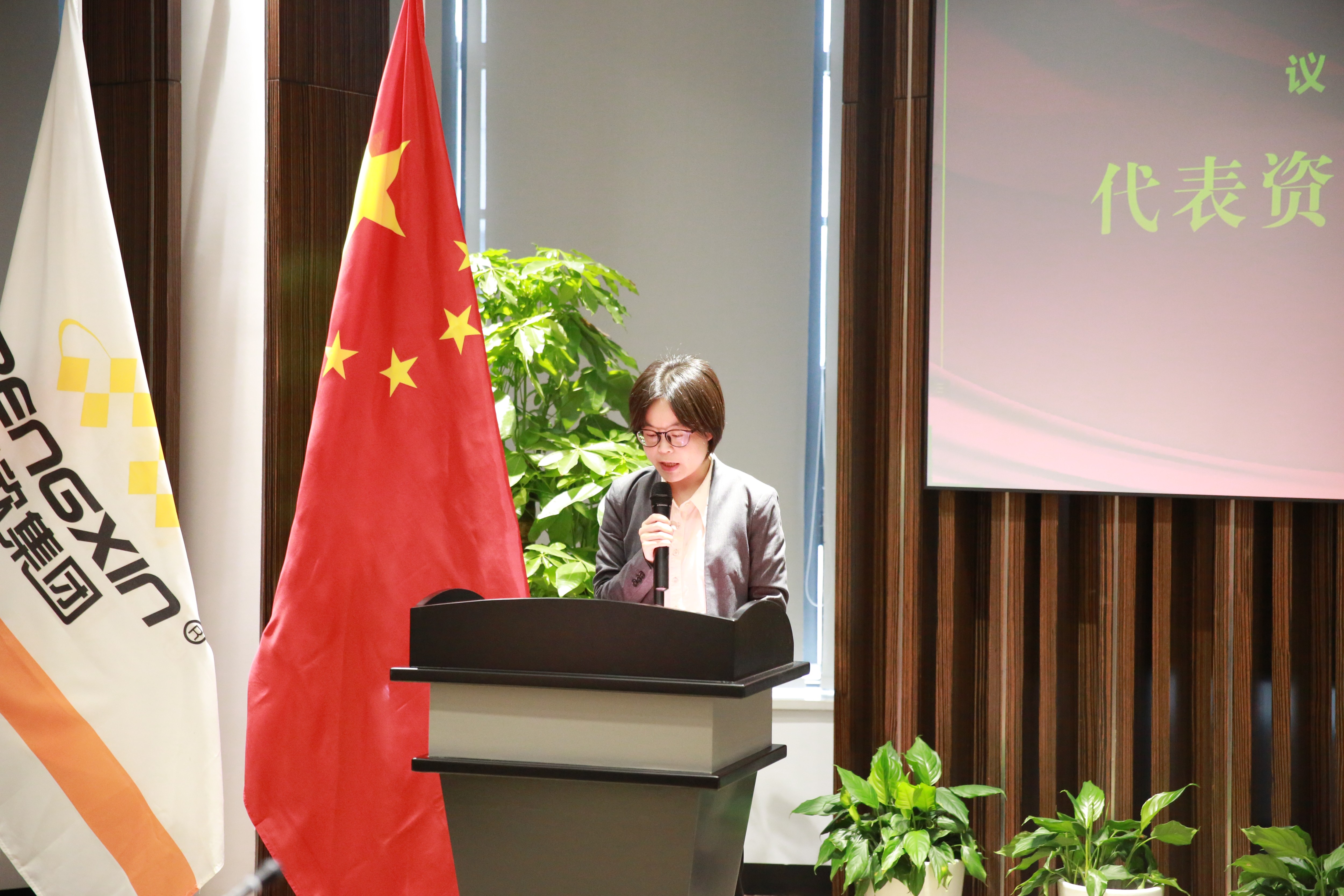 1688120727513234.jpg C52A2164.JPG